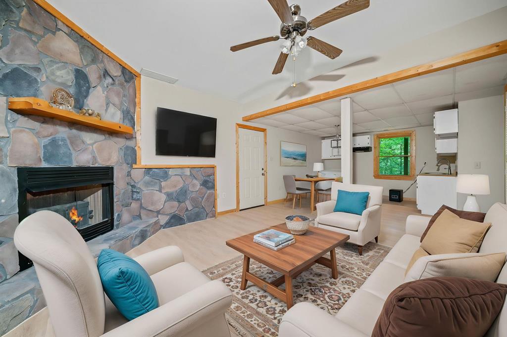 125 Waters Road Property Photo 25