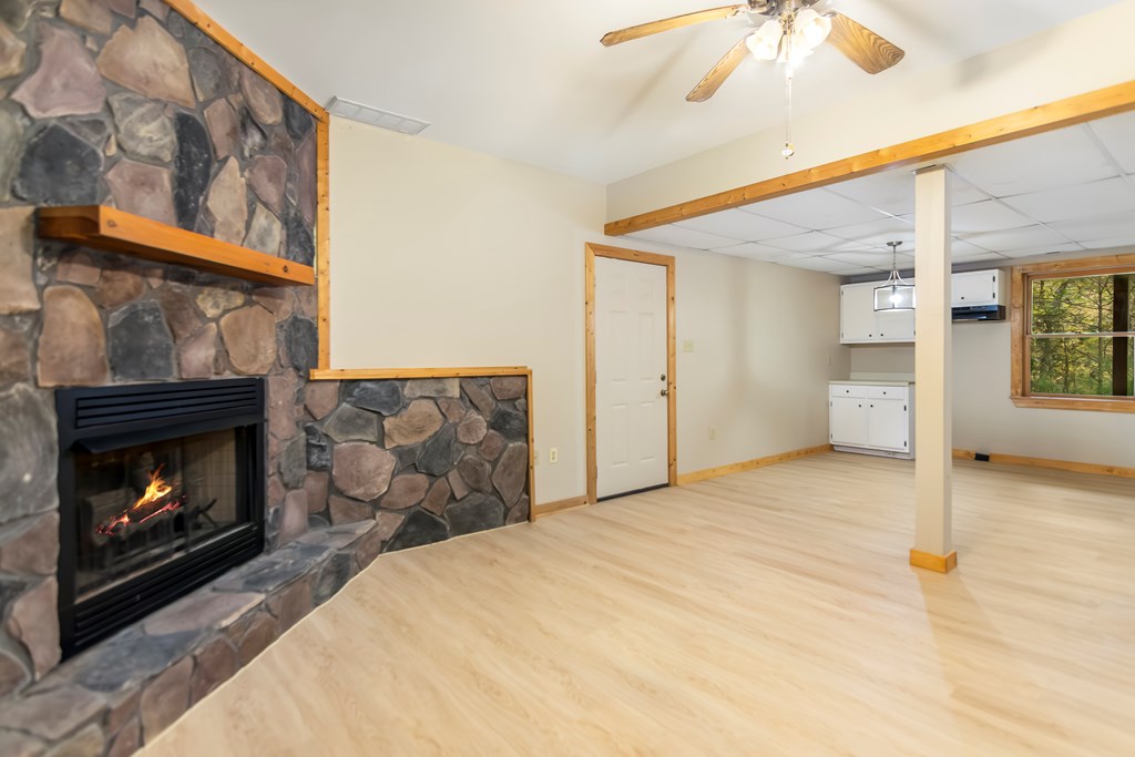 125 Waters Road Property Photo 28