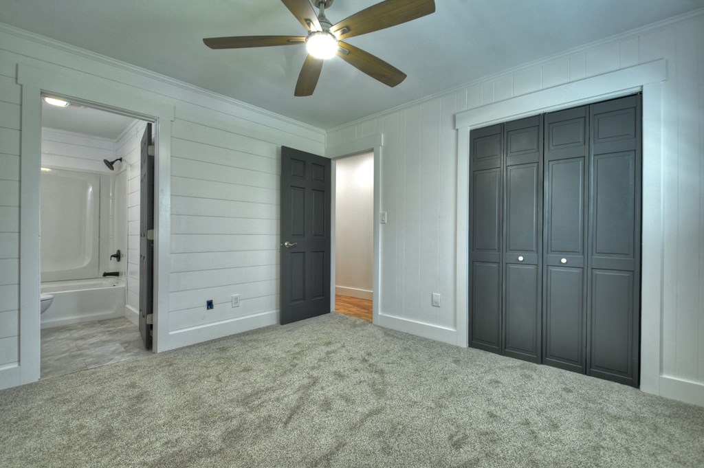 975 Goss Road Property Photo 10