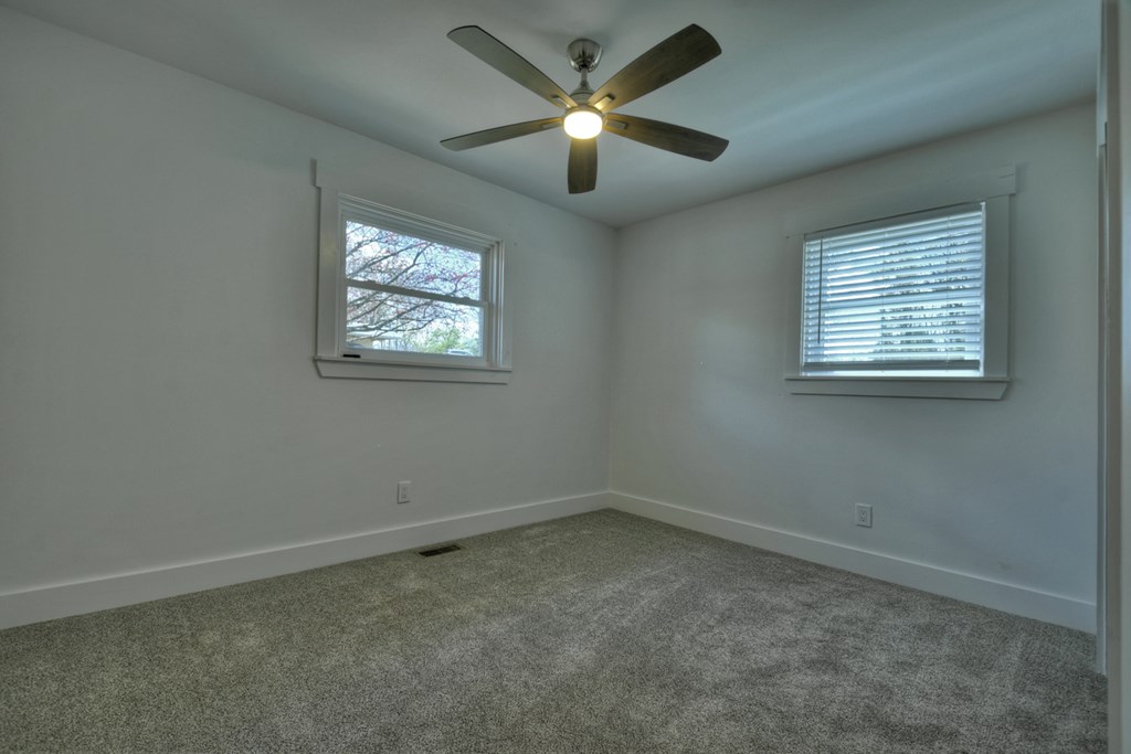 975 Goss Road Property Photo 15