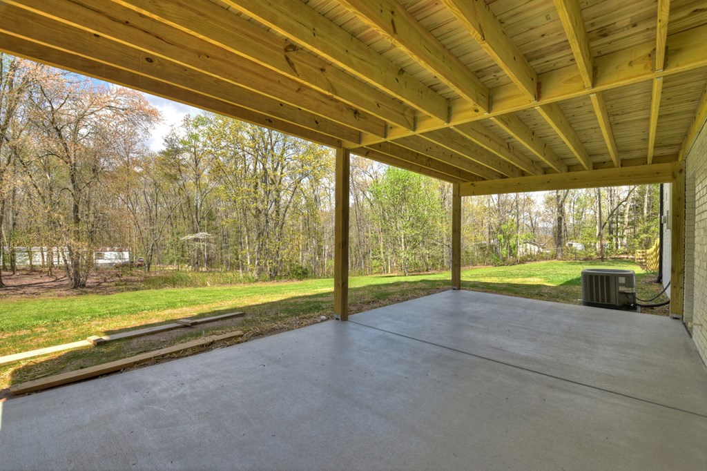 975 Goss Road Property Photo 27