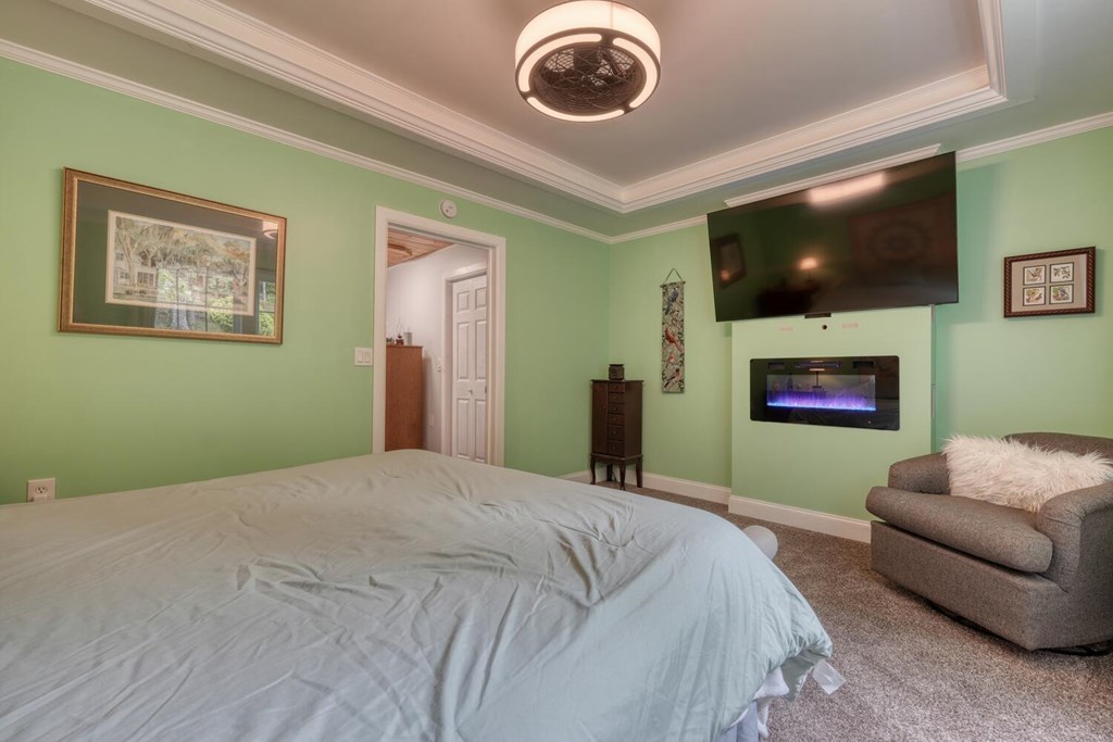 311 Lonesome Pine Trail Property Photo 29