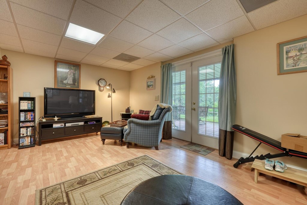 311 Lonesome Pine Trail Property Photo 38