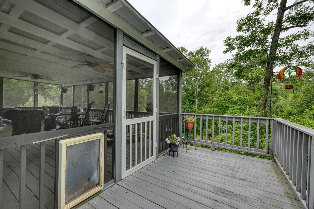 311 Lonesome Pine Trail Property Photo 49