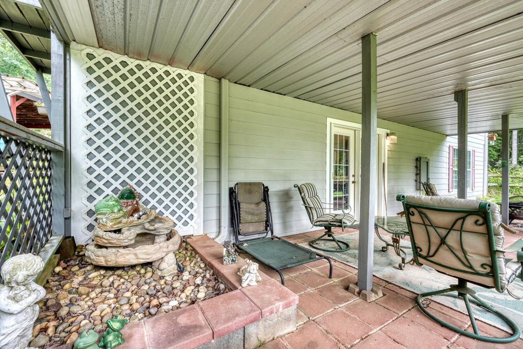 311 Lonesome Pine Trail Property Photo 55