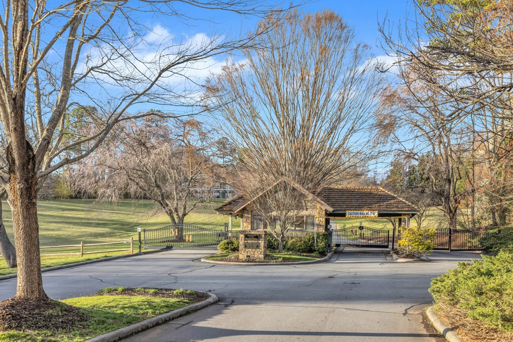 74a Licklog Ridge Property Photo 4