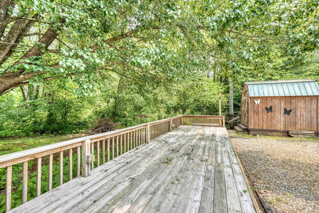 114 Bear Bend Property Photo 11
