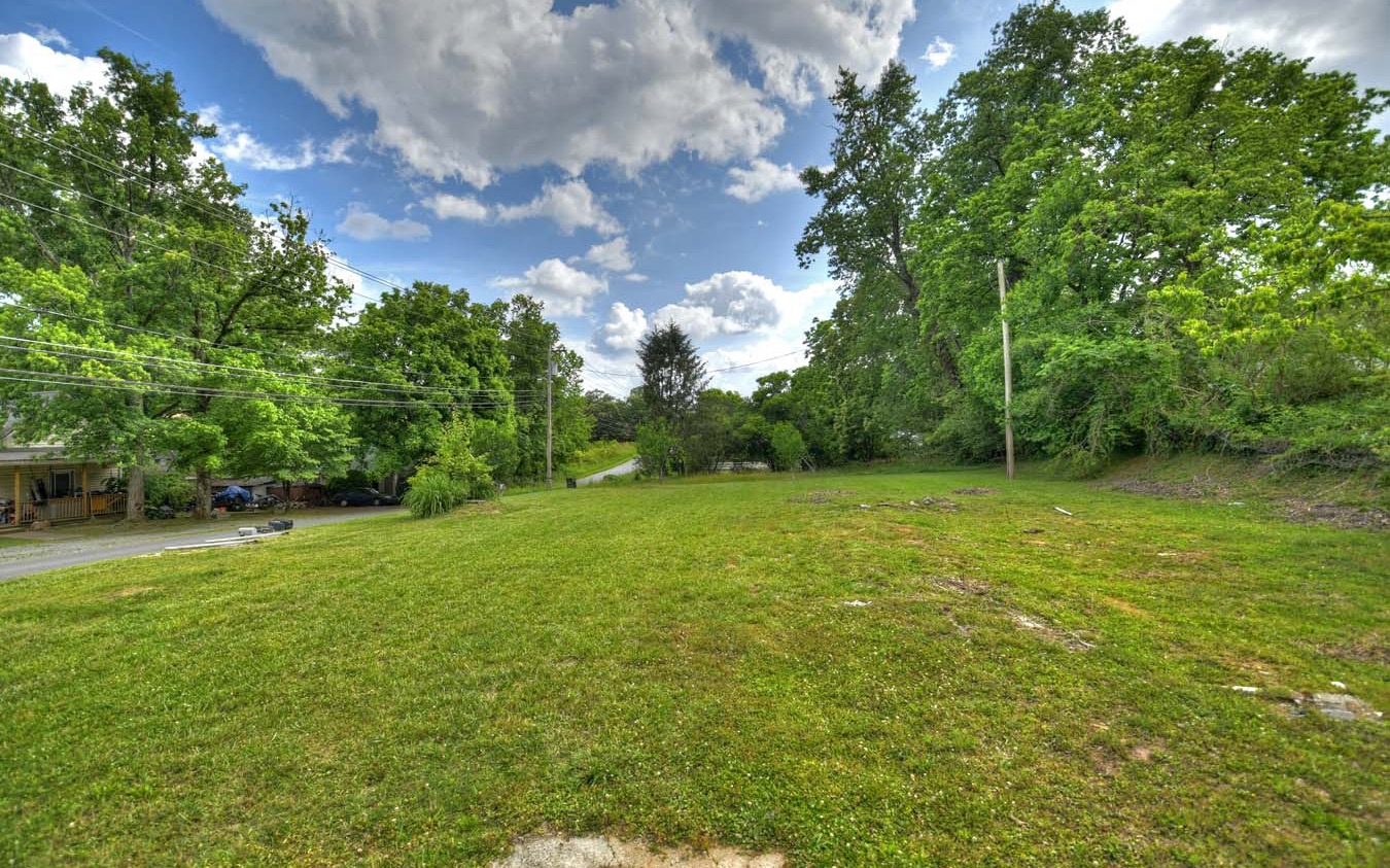 181 Ada Street Property Photo 5