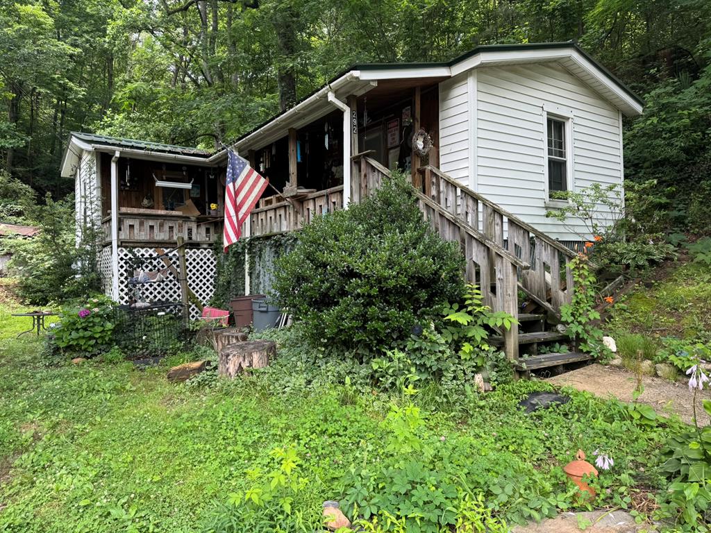 292 Fowler Street Property Photo 1
