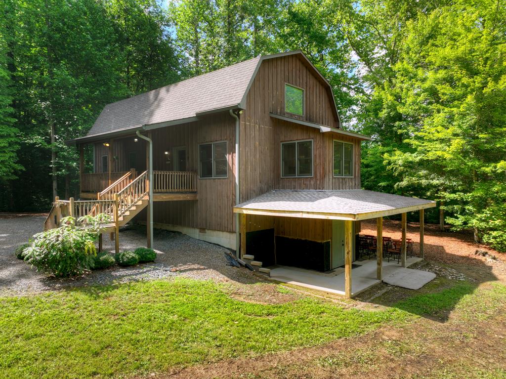4525 Gates Chapel Road Property Photo 1