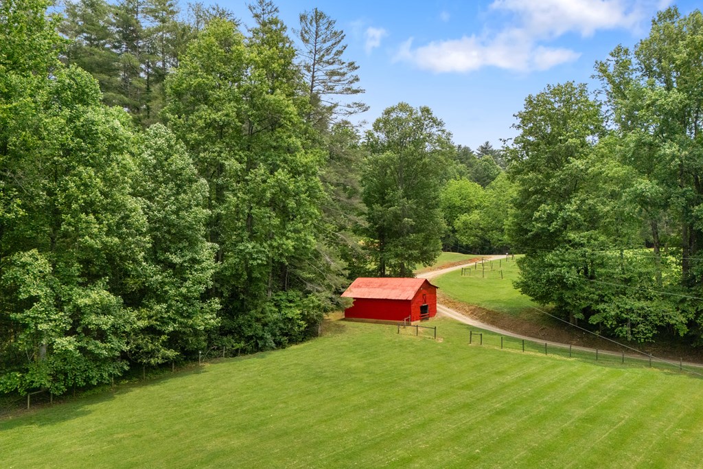 7320 Chestnut Valley Road Property Photo 15