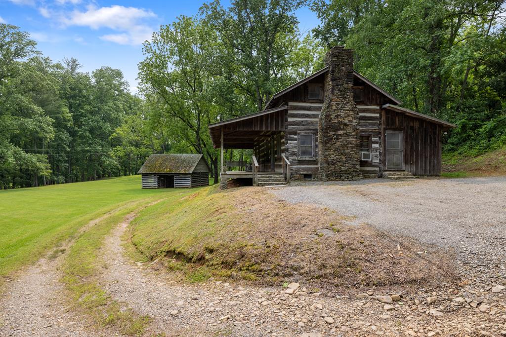 7320 Chestnut Valley Road Property Photo 21