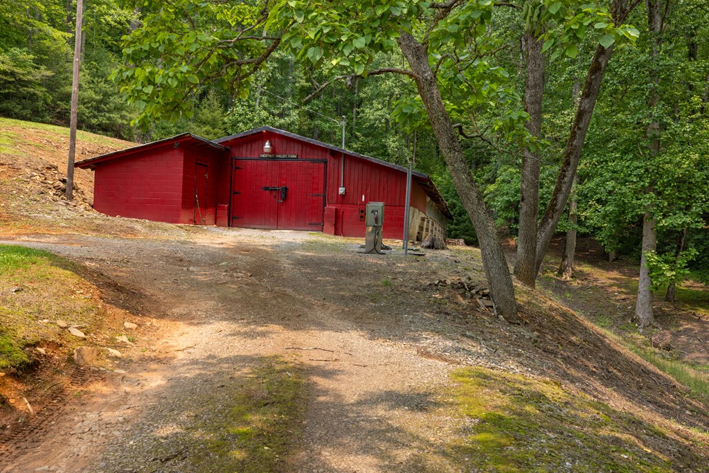 7320 Chestnut Valley Road Property Photo 39