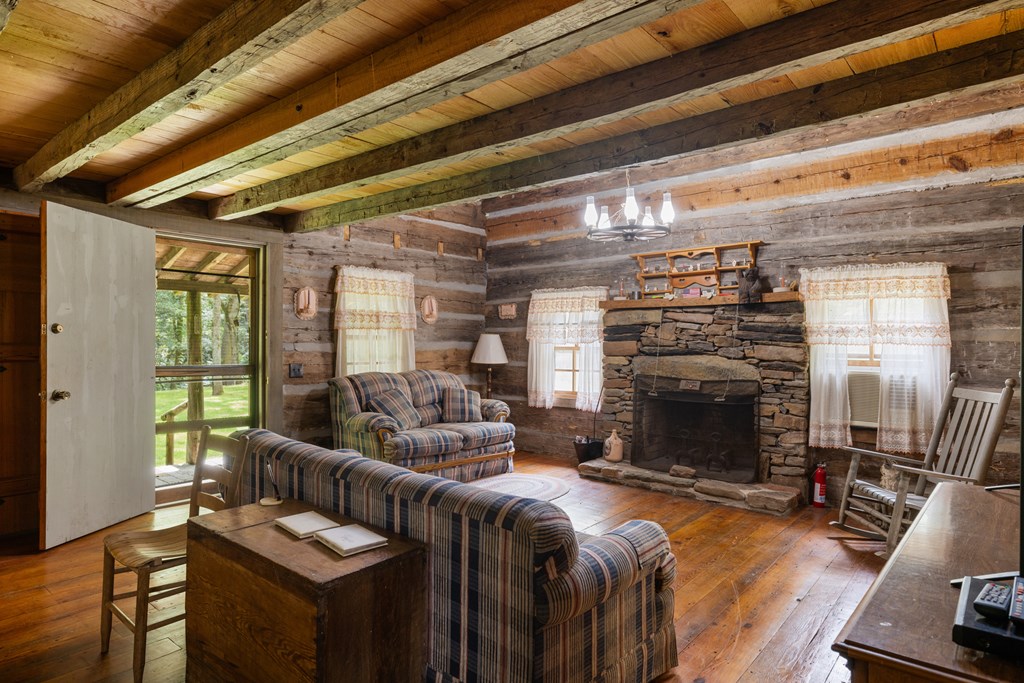 7320 Chestnut Valley Road Property Photo 47