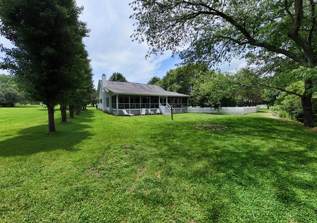 162 Grandview Drive Property Photo 8