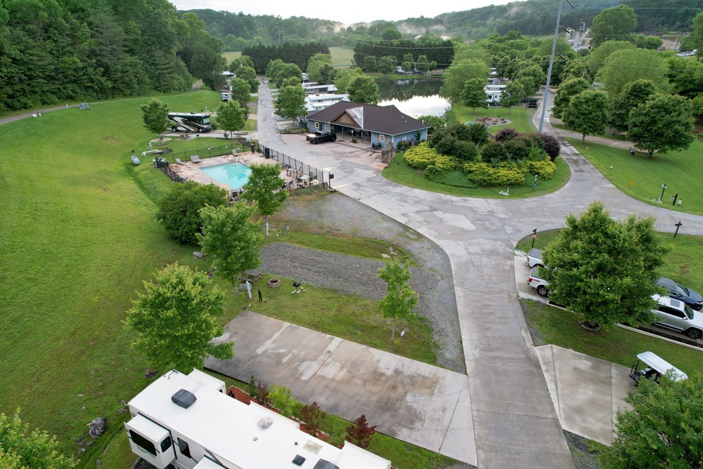 54 Mountain Meadows Trail Property Photo 5