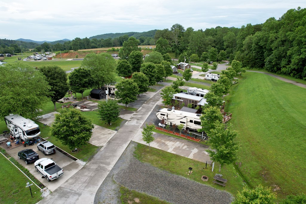 54 Mountain Meadows Trail Property Photo 12