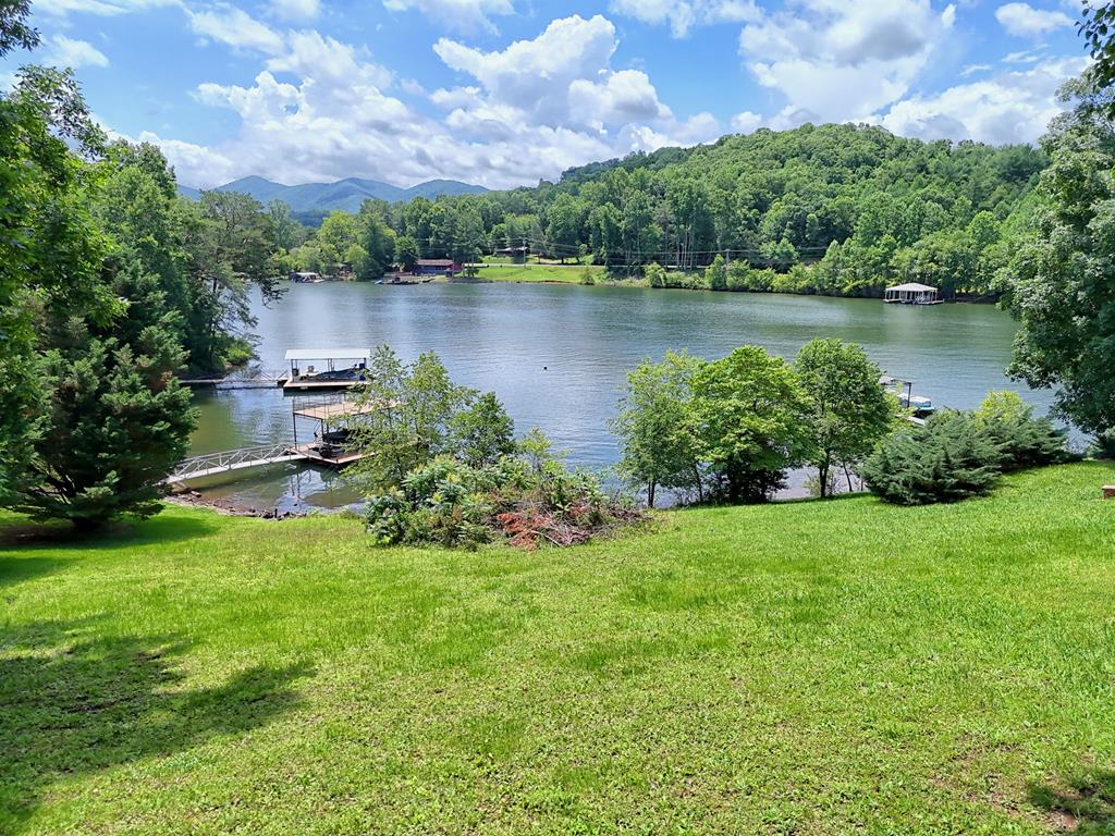 #4 Stonecrest Circle Property Photo 1