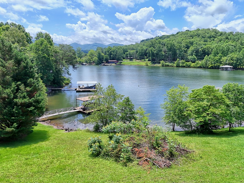 #4 Stonecrest Circle Property Photo 3