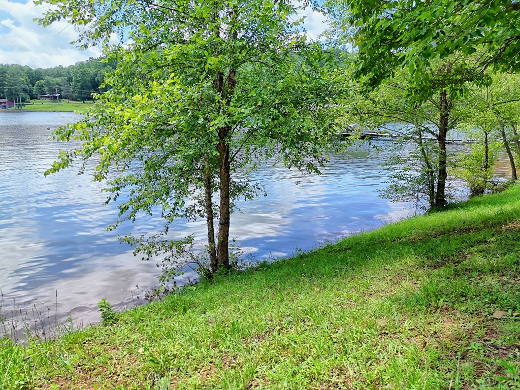 #4 Stonecrest Circle Property Photo 7