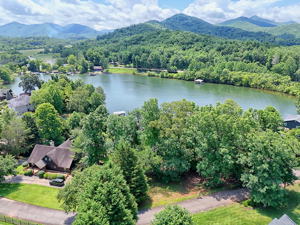 #4 Stonecrest Circle Property Photo 12