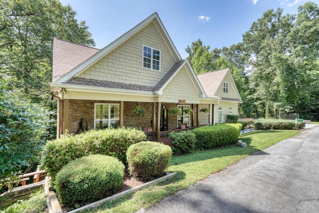 362 Kingwood Drive Property Photo 1