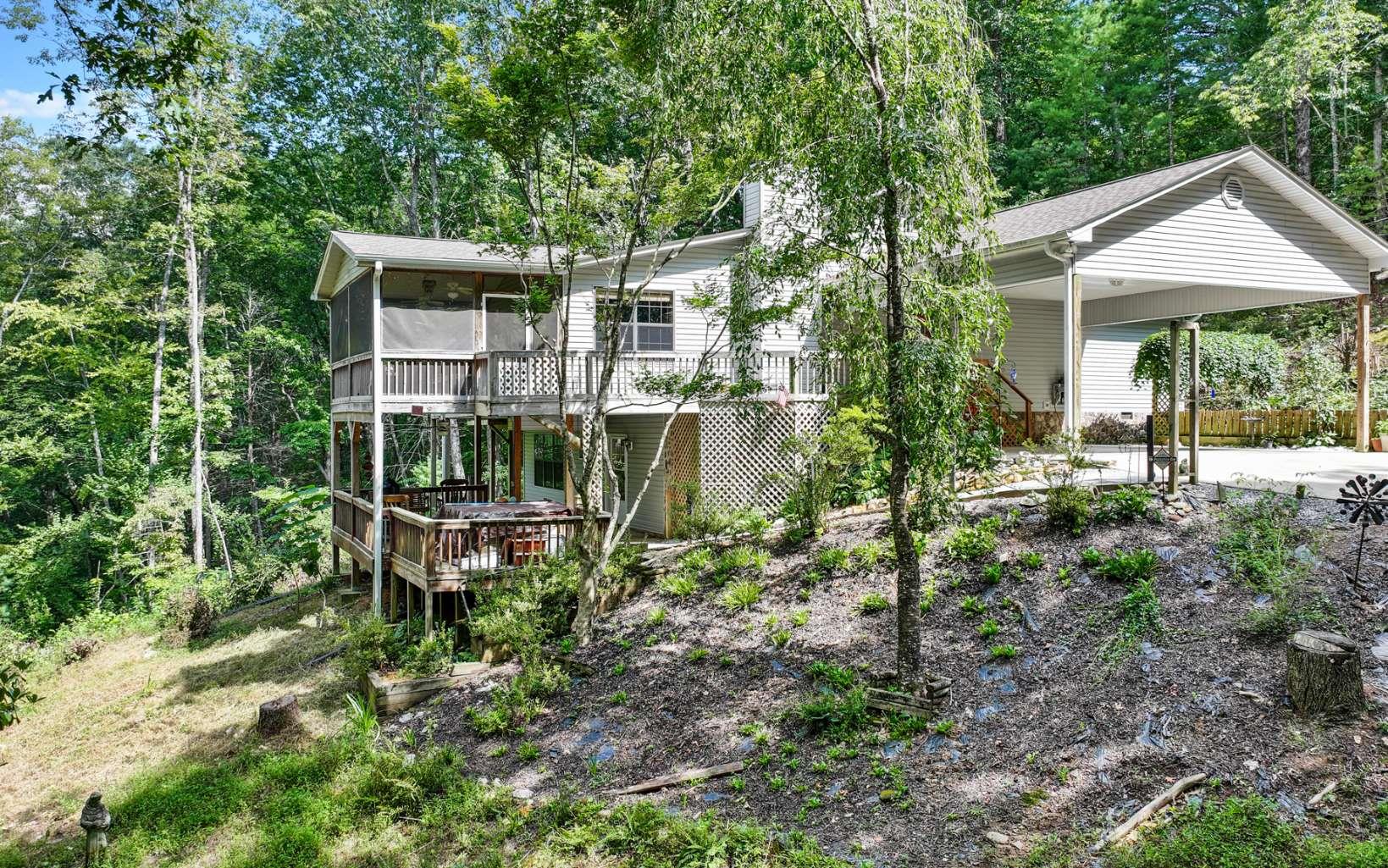 2281 Cashes Valley Road Property Photo 1