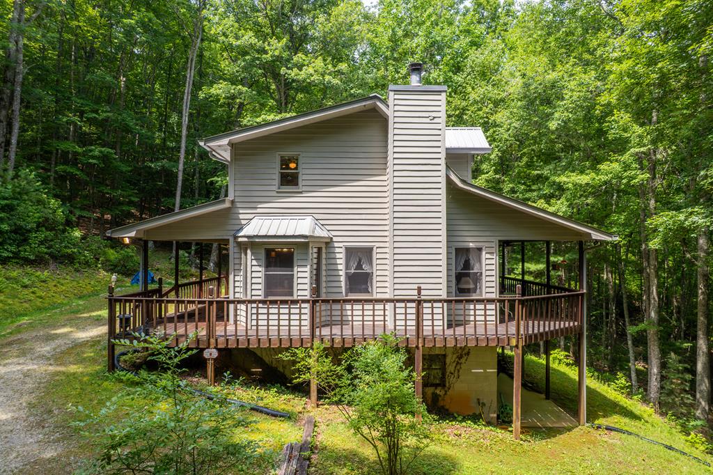 652 Stennes Gap Road Property Photo 1