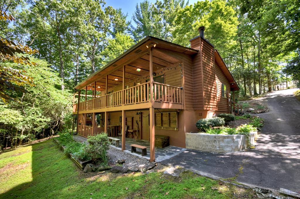 221 Chatto Loop Road Property Photo 1