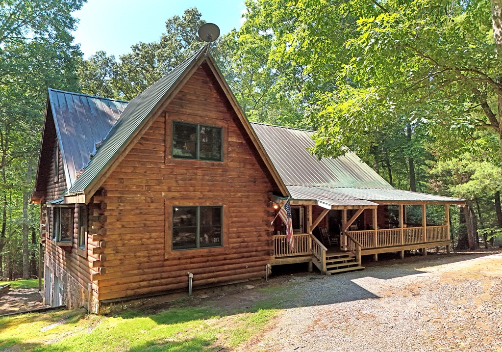 84 Saddle Ridge Court Property Photo 2