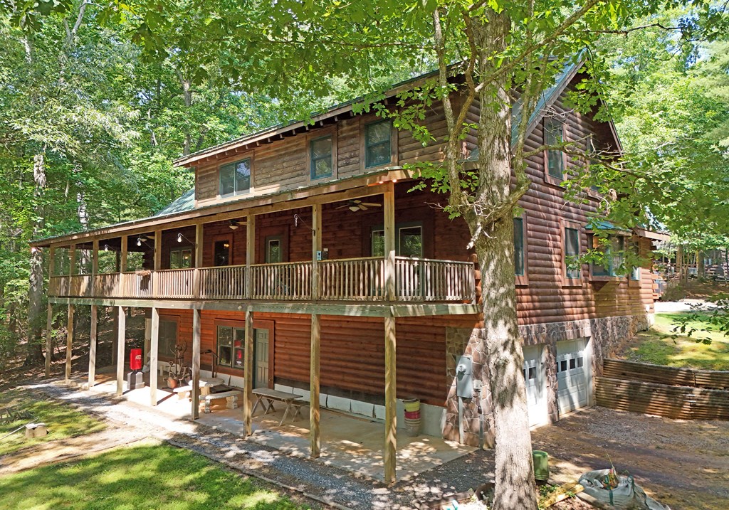 84 Saddle Ridge Court Property Photo 3