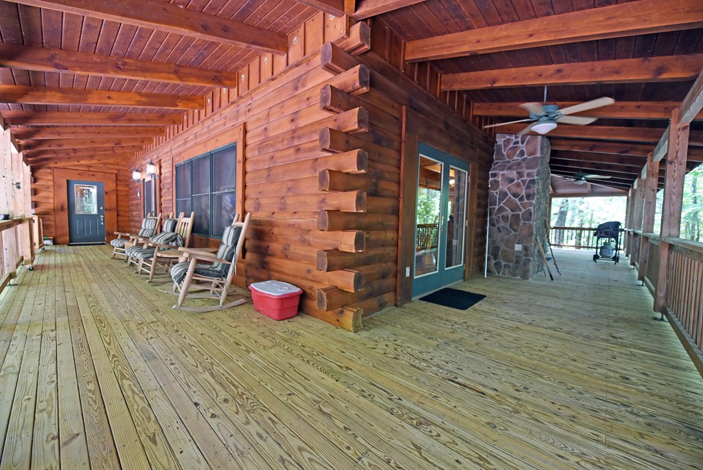84 Saddle Ridge Court Property Photo 13