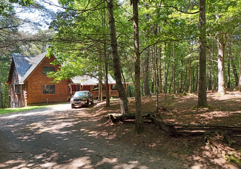 84 Saddle Ridge Court Property Photo 15