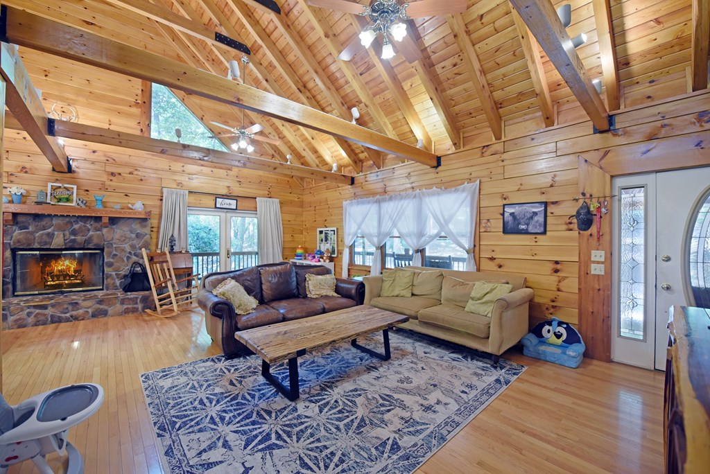 84 Saddle Ridge Court Property Photo 22