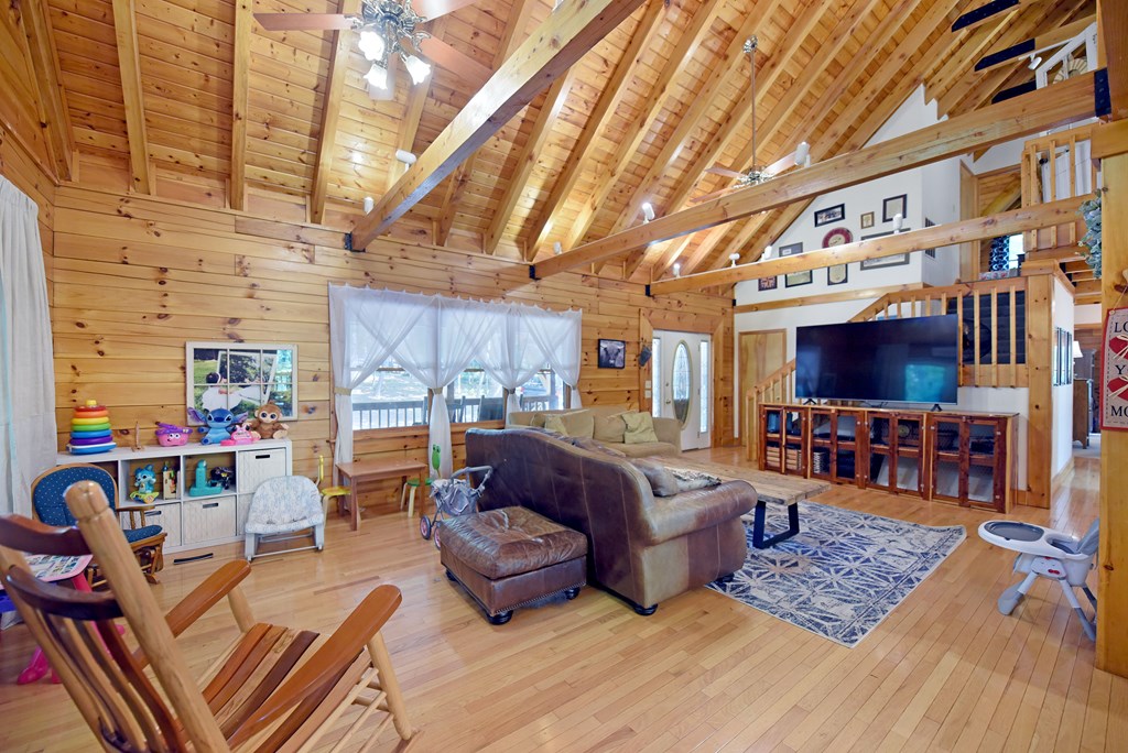 84 Saddle Ridge Court Property Photo 23