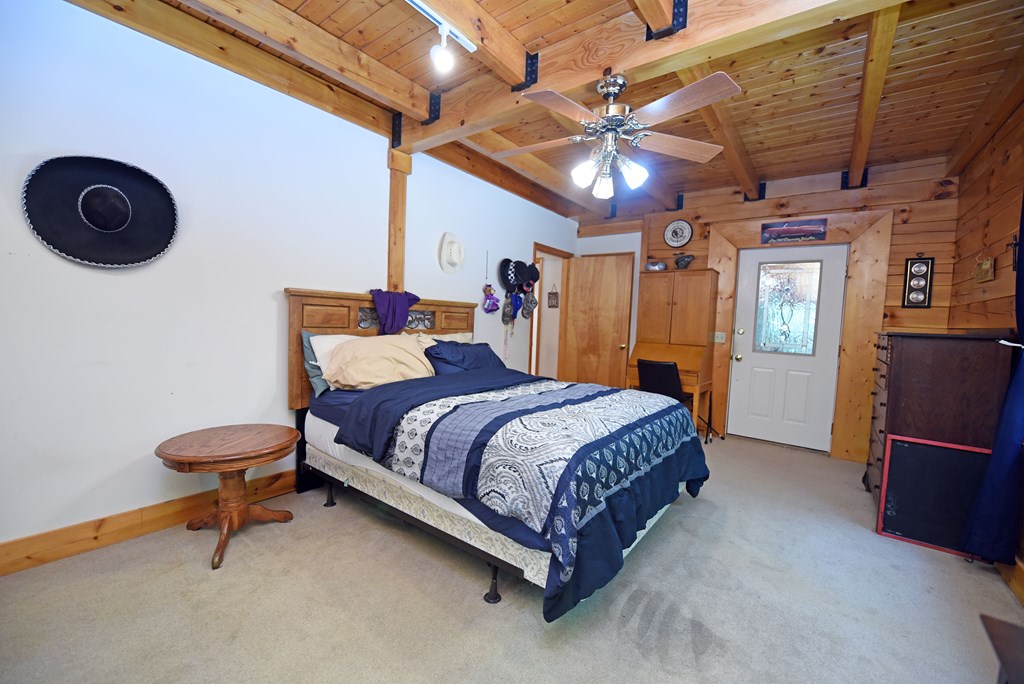84 Saddle Ridge Court Property Photo 47