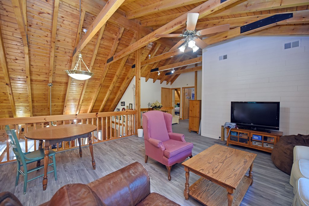 84 Saddle Ridge Court Property Photo 51