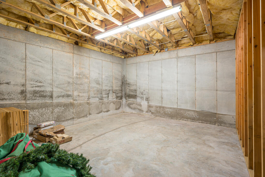 31 High Cliff Road Property Photo 36