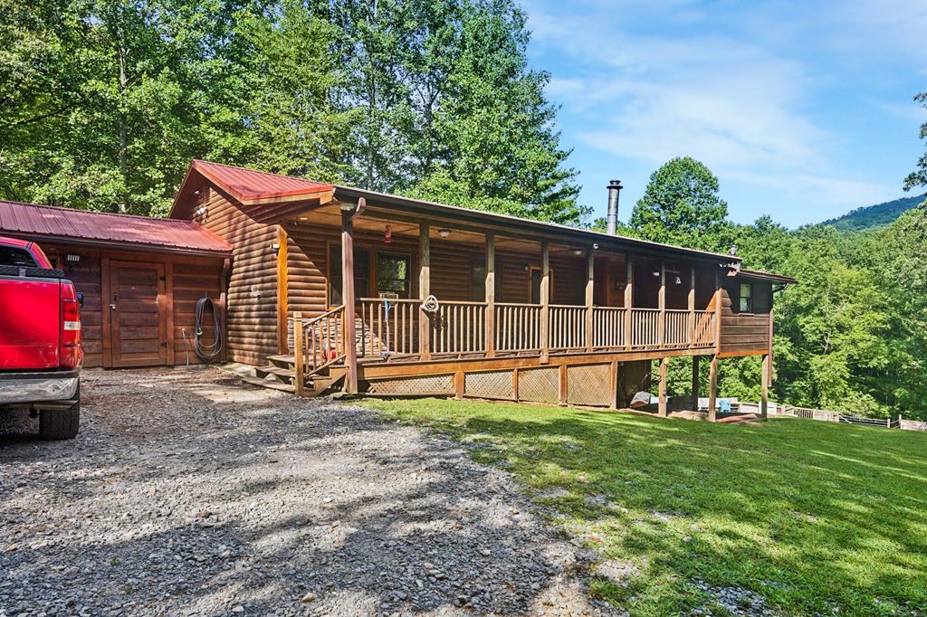 711 Arp Road Property Photo 1