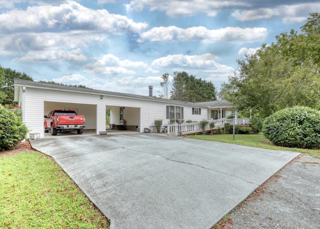 266 Garden Lane Property Photo 1