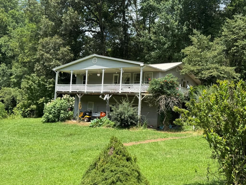 24 Doe Run Property Photo 1