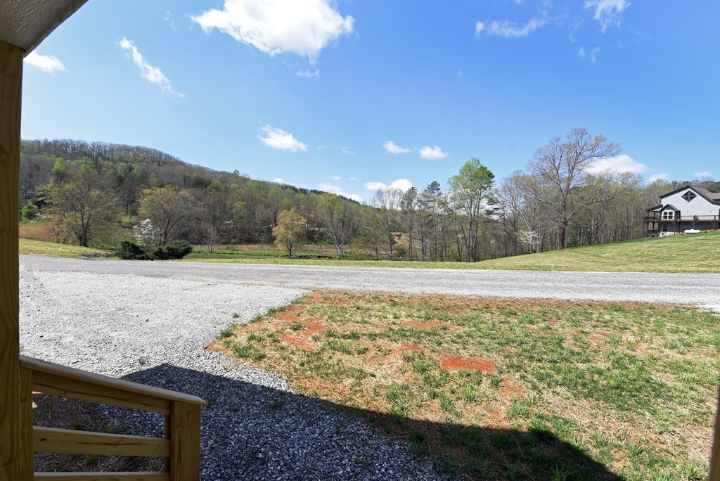 397 Everetts View Property Photo 24