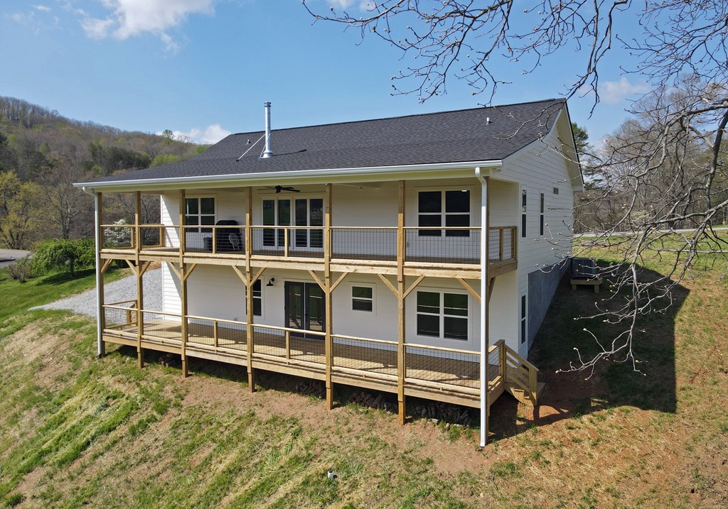 397 Everetts View Property Photo 45