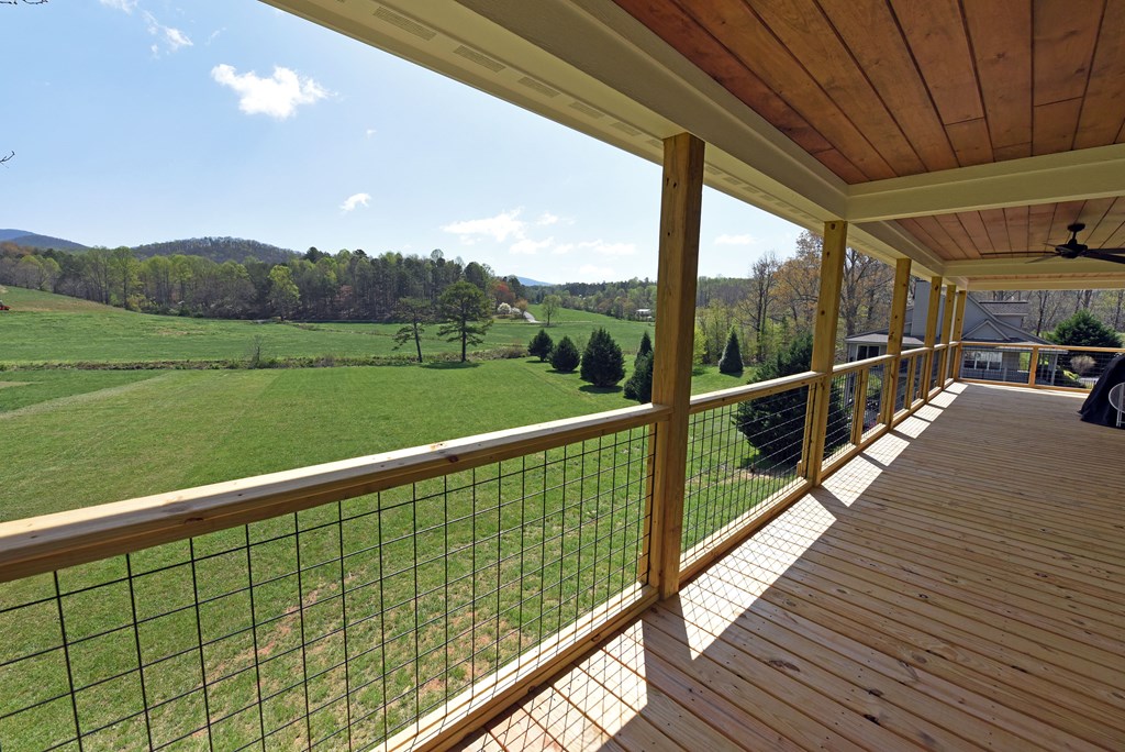 397 Everetts View Property Photo 49