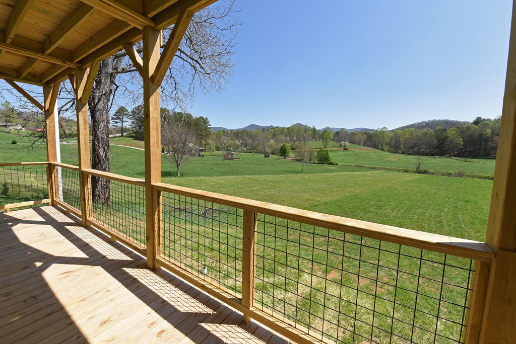 397 Everetts View Property Photo 58