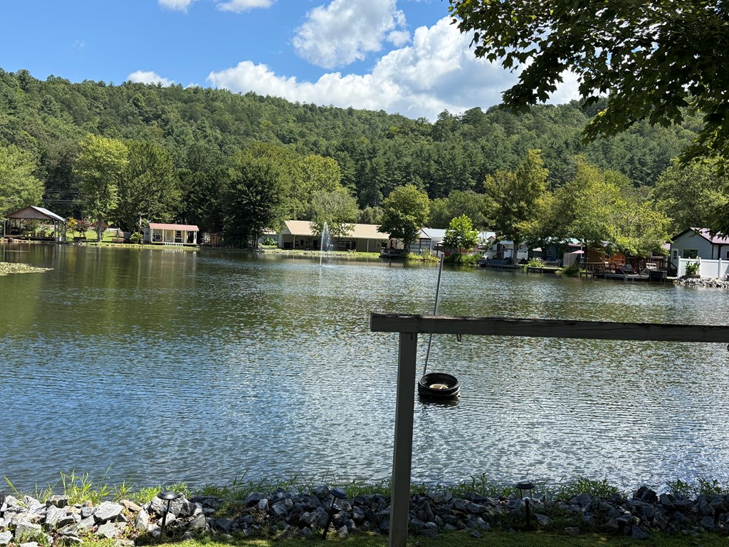 4225 River Bank Run Property Photo 7