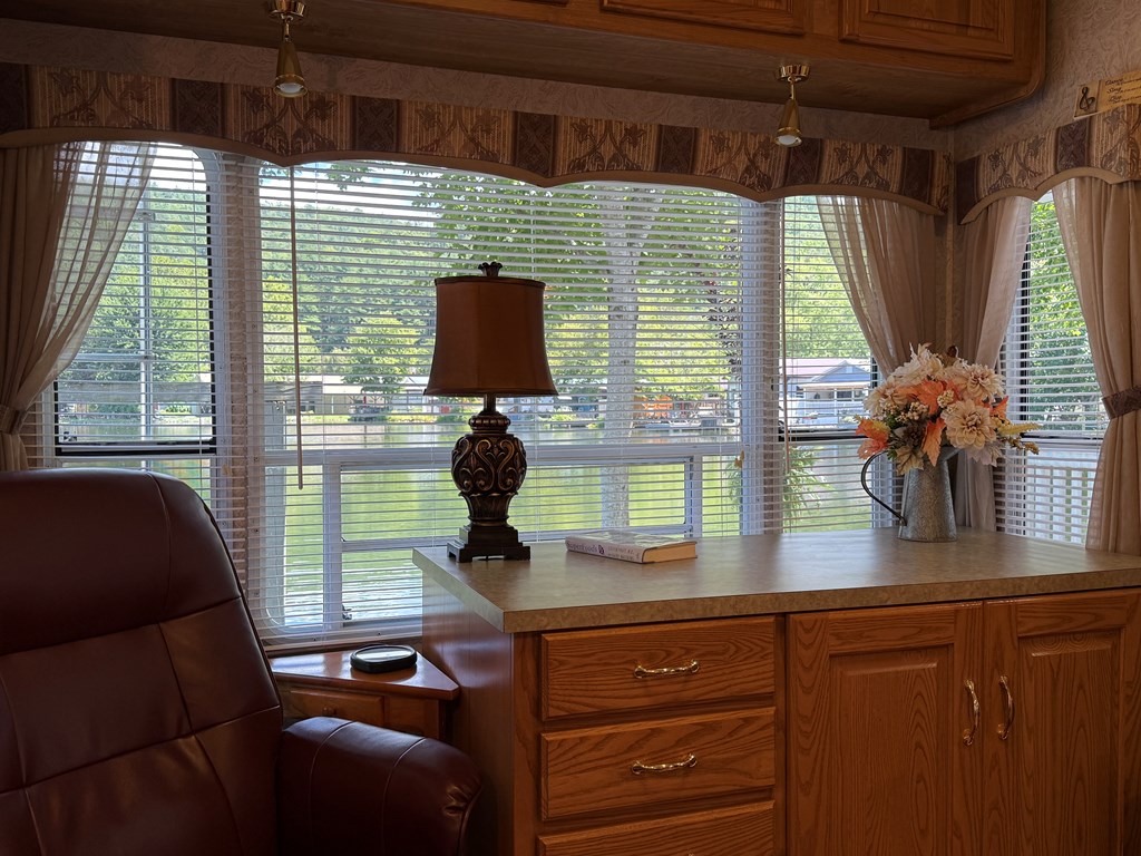 4225 River Bank Run Property Photo 19
