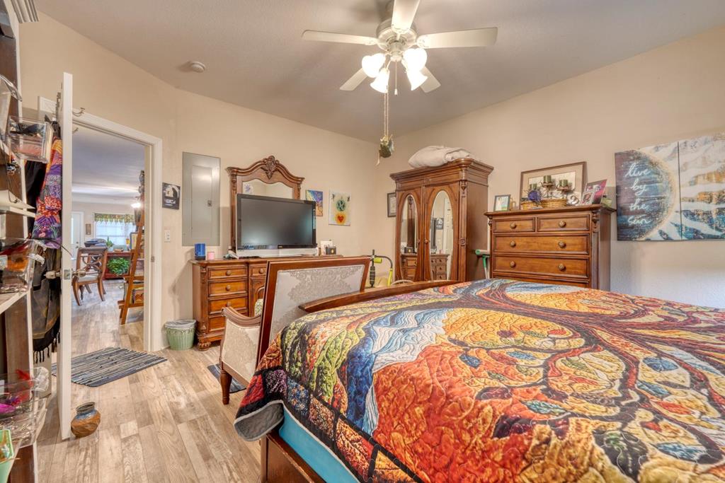 1729 Watercrest Way D Property Photo 14