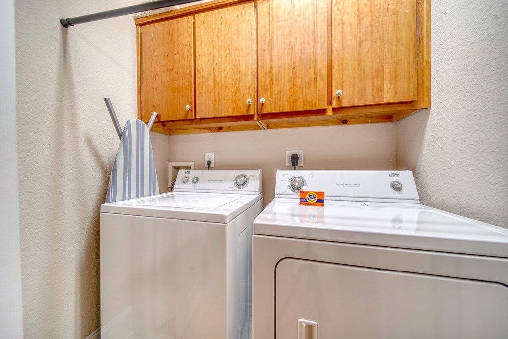 1729 Watercrest Way D Property Photo 15