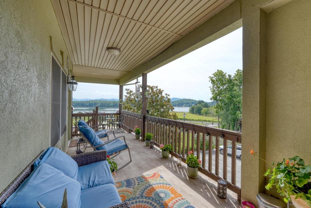 1729 Watercrest Way D Property Photo 16